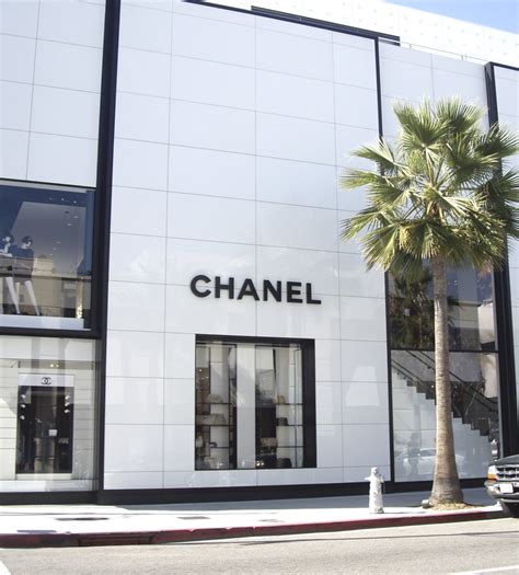 authorized chanel retailers|find the nearest Chanel store.